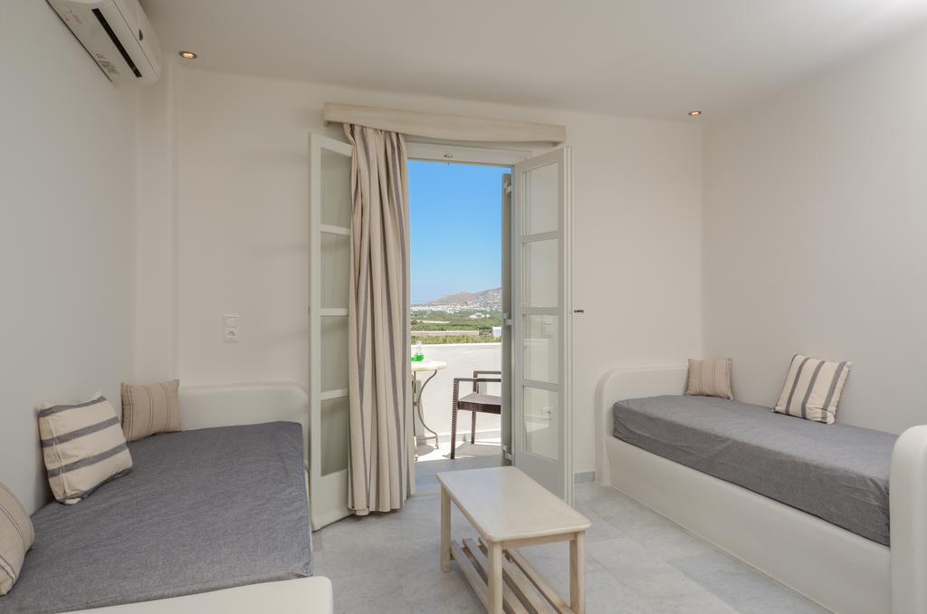 Agnadi Hotel Agia Anna  Exterior photo