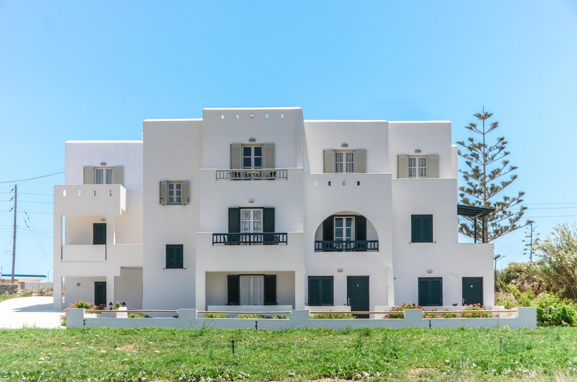 Agnadi Hotel Agia Anna  Exterior photo