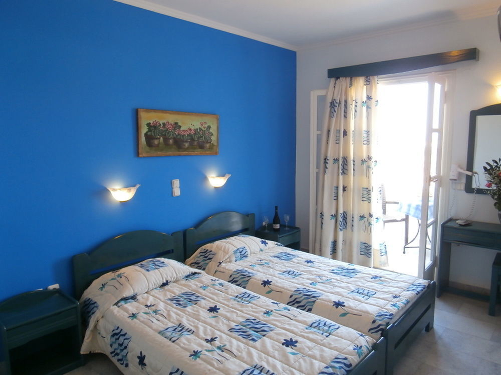 Agnadi Hotel Agia Anna  Exterior photo